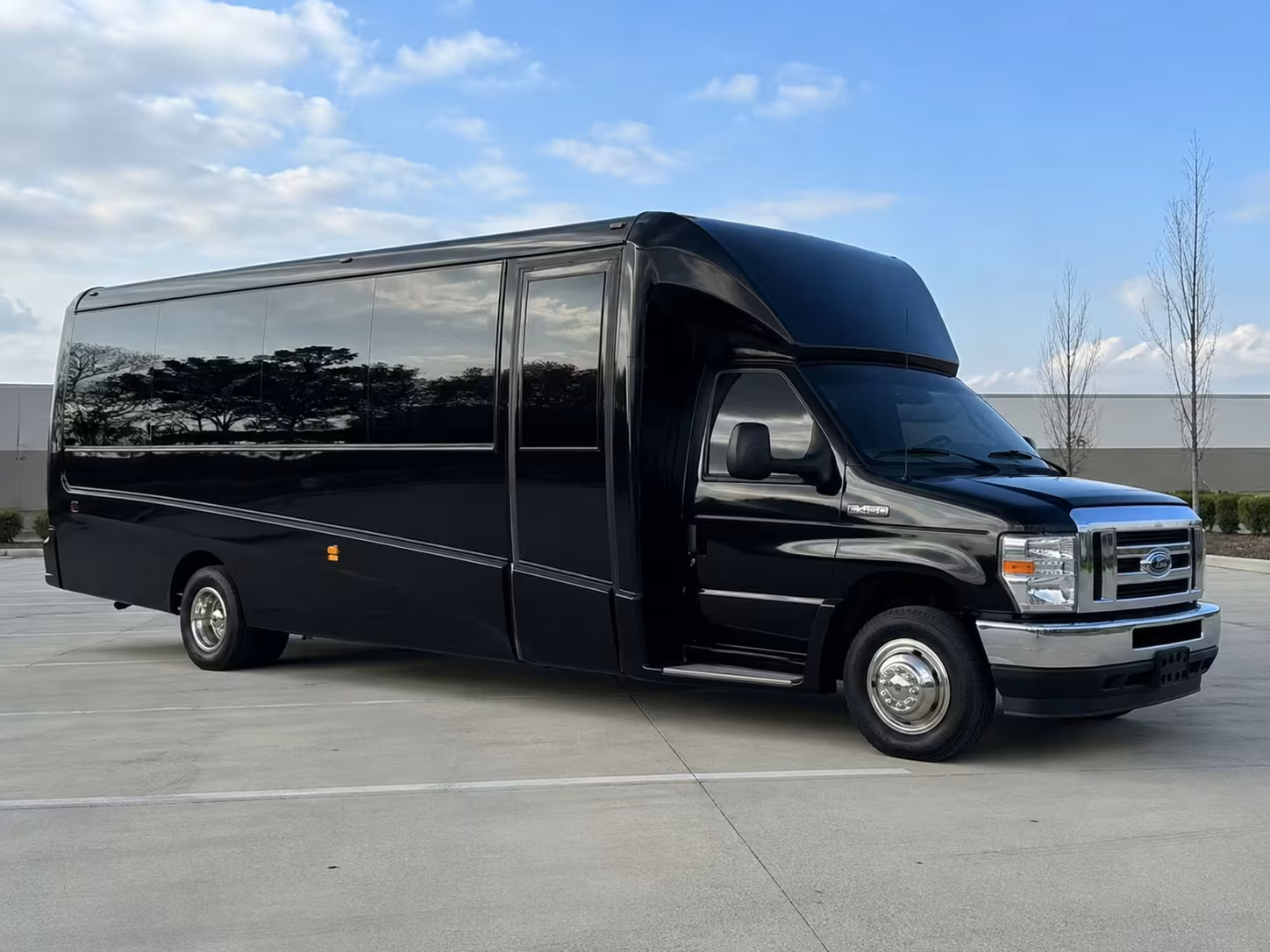 15 passenger minibus