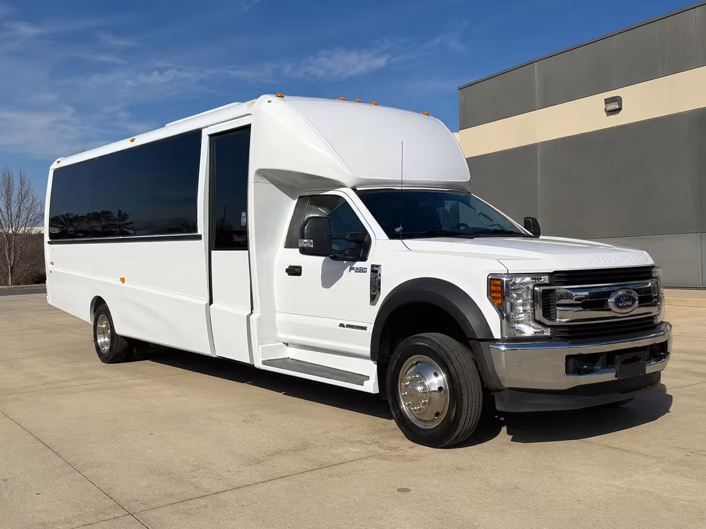 18 passenger minibus
