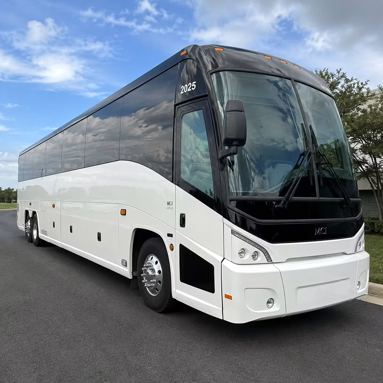 chula vista shuttle buses to petco park and pechanga arena concerts